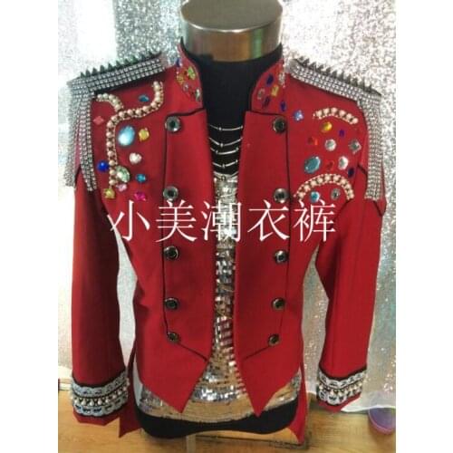 Fashion Royal Mens Red Crystal Rhinestone Tassel Epaulet Tuxedo Suit Bar club DJ Male Singer Performance costume