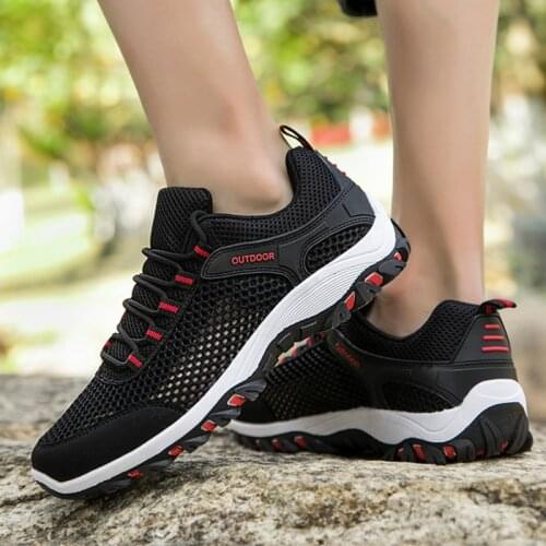 Mens Trendy Sneakers Fashion 2021 Climbing and Wading Outdoor Sports Shoes Shoes Designed for Men Air Mesh