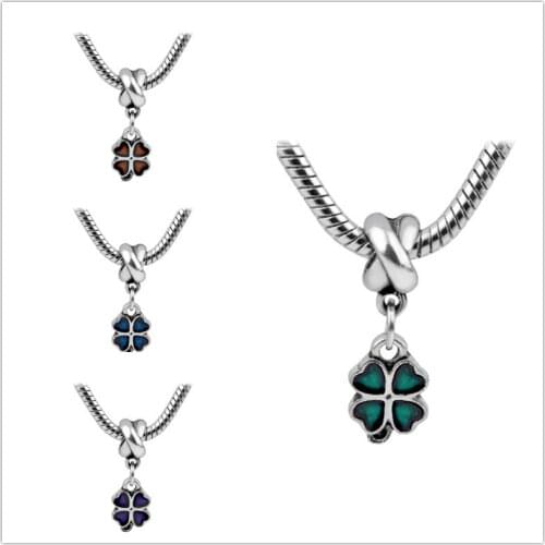 Four-leaf Clover Clover Drop Oil Pendant Korean Love Pendant Four-leaf Clover Fresh Fashion Jewelry Accessories