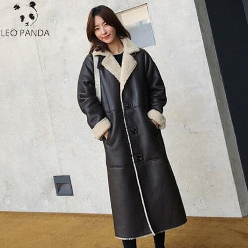 Winter New Fashion Women Long Sleeve Thicken Warm Single-breasted V-Neck High quality Female Pockets Real leather coat CY536