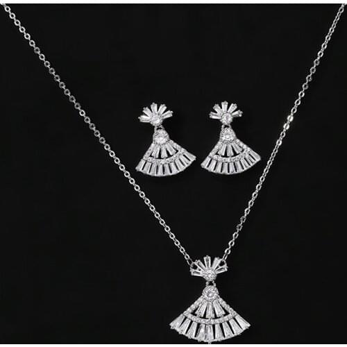Jewelry set HADIYANA Cute Romantic Shell Shape CZ Necklace And Earrings Set For Women Party Or Wedding CN1019 Conjunto de joyas