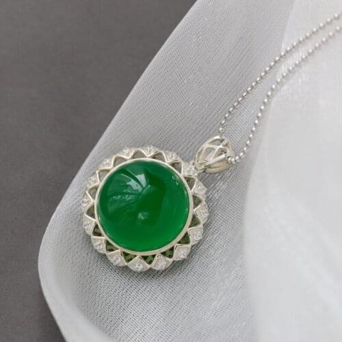 Authentic 925 Sterling Silver Pendant Inlaid Natural Green Chalcedony National Style Female Pendant Trendy Jewelry Gift