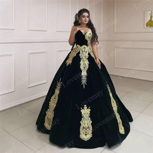 Black Moroccan Caftan Velour Prom Dresses Sleeveless Dubai Muslim Evening Gowns Gold Appliques Lace Dubai Women Dress