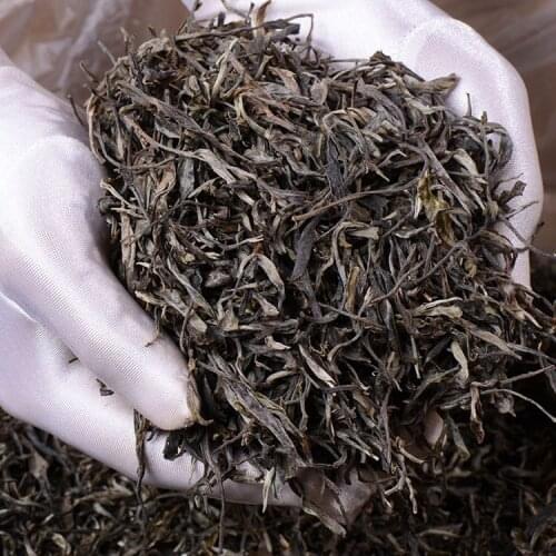 China Yunnan Specialty Raw Pu'er Tea Loose Tea Big Leaf Shen Pu'er 250g Tea Green Food for Health Care Lose Weight