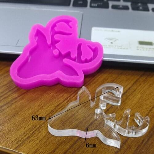 New deer head resin keychain mold silicone baking mold DIY usually used for female jewelry pendant key tag KLM