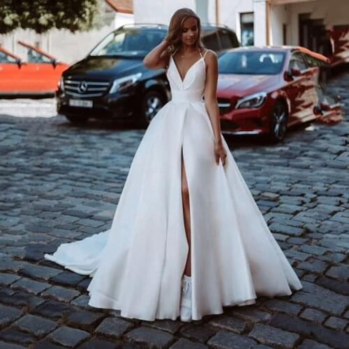 Sexy Side Split Wedding Dresses Backless V-Neck Bride Gown Spaghetti Straps Satin White Boho Long Train Plus Size Bridal Gowns