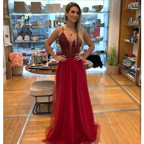 Burgundy Evening Dress 2021 Sexy V-neck A-Line Crystal Beaded Floor Length Spaghetti Strap Court Train Prom Party Graceful