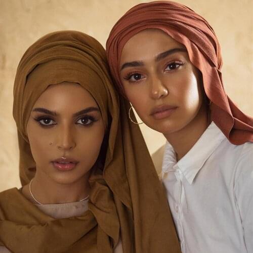 1pcs muslim plain suede hijab scarf winter warm islamic headscarf velvet wrap head scarves malaysia hijab foulard femme musulman