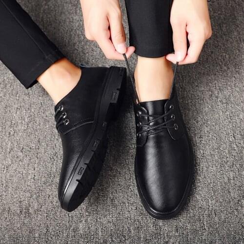 New black brown Men Formal Shoes Spring and Autumn Men Dress Shoes Brand Men Leather Shoes Men Classic Business Gentleman