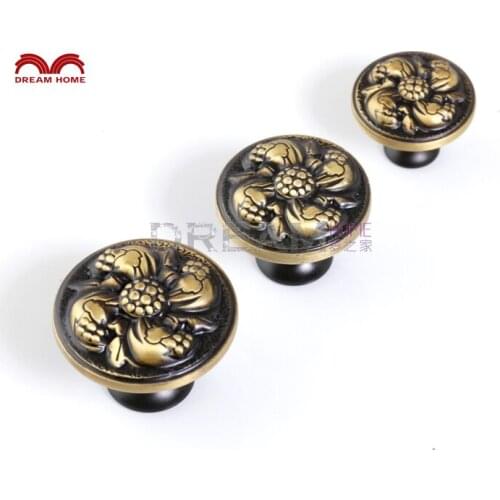 10 Pcs 2015 new Furniture Hardware Drawer Pull Knob Handles Round Antique Bronze Pattern Carved (D:38mm H:29mm)