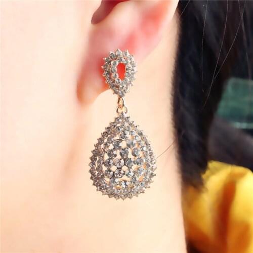 Sulemon Stud Earrings