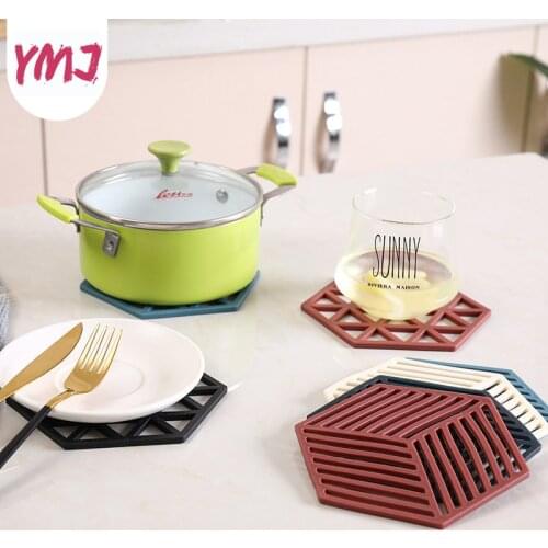 1PC Silicone Coaster Cup Hexagon Mats Pad Heat-insulated Bowl Placemat Home Decor Desktop Eco-friendly Insulated Mat Simple
