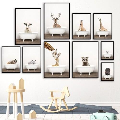 Giraffe Bear Deer hippo Raccoon cow Bathtub Wall Art Prints Canvas Painting Nordic Poster Wall Pictures Kids Room toilet Decor