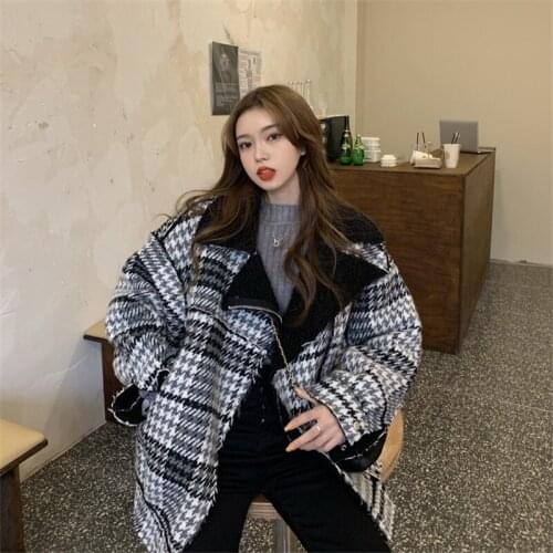 Womens Plaid Woolen Coat New 2020 Autumn Winter Blended Wool Zipper Jacket Fashion Ladies Oversized Loose Lattice Outerwear