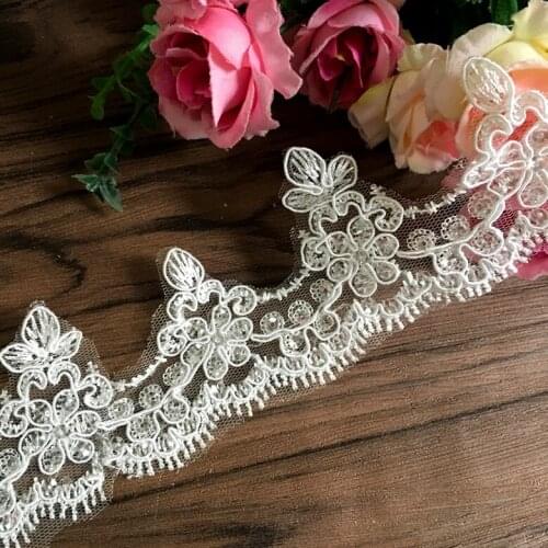 2yards 5cm High Quality White Lace DIY Accessories Cars Bone Dress Lace Trim for Wedding Dress lace SC042