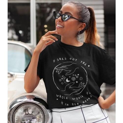Shes Got The Whole World In Her Hands T-shirt Fashion Women Positive Tshirt Aesthetic Starry Planet Graphic Tee Shirt Top