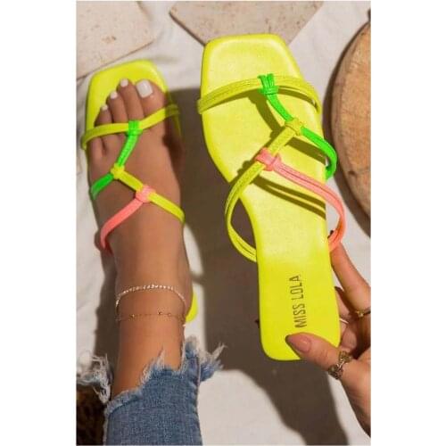 2021 New Candy Color Leather Slippers Women Fashion Flat Shoes Women Ins Hot Sandals Beach Slippers 37-42 Women Shoes