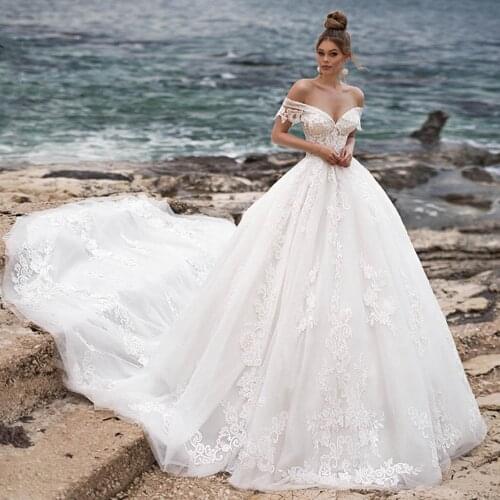 Abito Da Sposa V Neck Short Sleeves Off Shoulder Beach Wedding Dress For Women Cathedral/ Royal Train Bridal Gown Custom Made