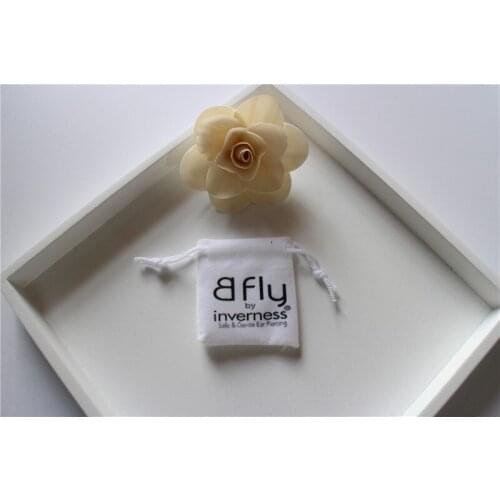 White Velvet bag customized gold Logo velvet Gift Bags velvet Jewellry drawing Pouch