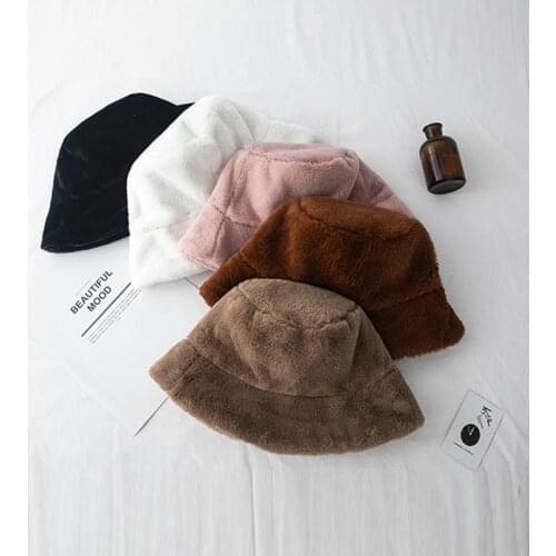 2020 New Lamb Faux Fur Bucket Hat Women Soft Cap Autumn Winter Warm Thickened Fisherman Hat Panama Plush Lady Basin Hat Fashion