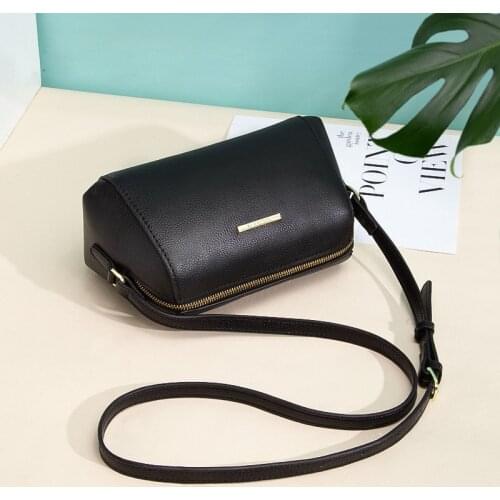Women Shoulder Bags of Famous Brand Real leather luxury female bag fashion massager style solid color lady shoulder bag