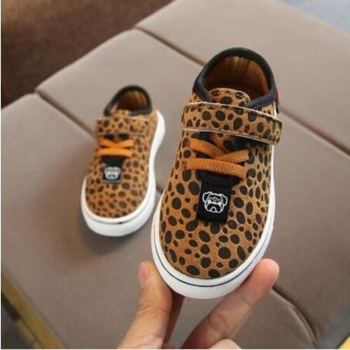 Childrens sports shoes comfortable boys and girls leopard single shoes spring breathable shoes Soft Anti-slip Los zapatos