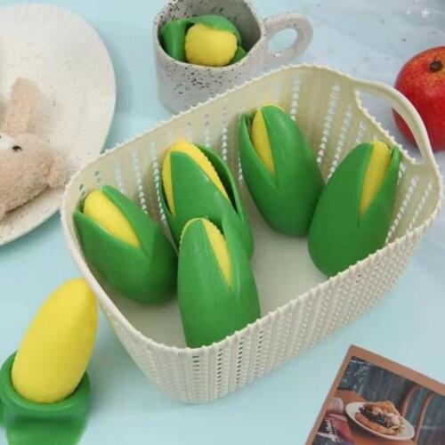 77HD Fidget Toy Hand Squeeze Ball Vent Toy Corn Miniature Novelty Toy Toddler Gift Stress Relief Toy Realistic Peeling Corn