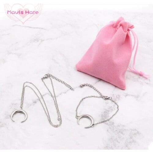 Mavis Hare Stainless Steel 20mm Moon horseshoe Necklace with Moon Chain Bracelet set include 7*9cm Pink flannelette bag for Xmas