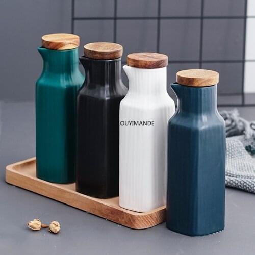 Japanese Style Ceramic Salt Jar with Bamboo Lid Soy Simple Sauce Bottle Creative Leak-Proof Oil Vinegar Bottle Kitchen Tableware