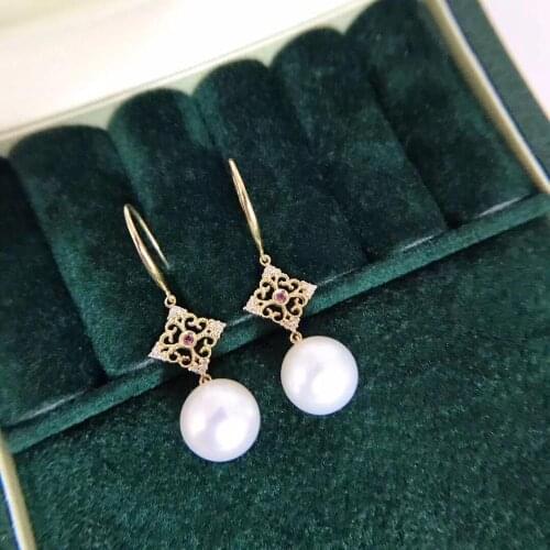 MADALENA SARARA 7-7.5mm Saltwater Pearl Akoya 18K Gold Earrings Korean Vintage Geometric Style Ruby Inlaid AU750 Women Earring
