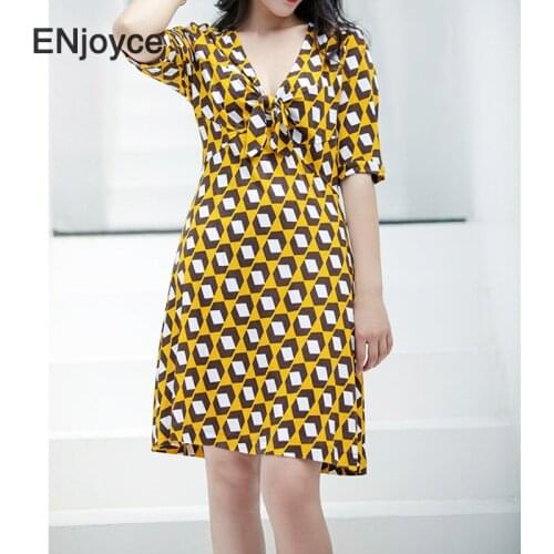 Luxury Geometric Printed Mini Dress Women V Neck Wrap Skirt One-piece Short-sleeved Vintage Ladies Slim A-line Dresses Summer