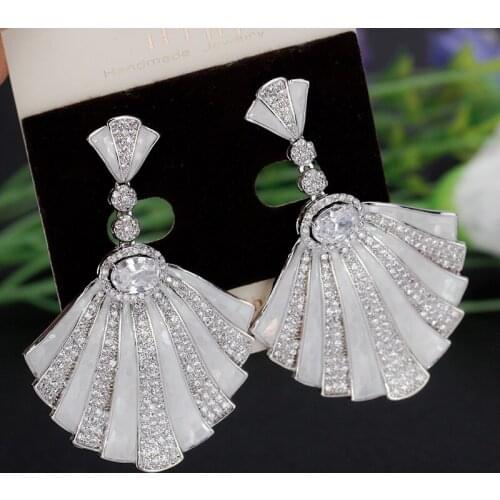 Bride Talk Luxury Women Earring Fan Shaped Oil Dripping Shells Cubic Zirconia Fashion Elegant Jewelry Earrings For Wedding Party