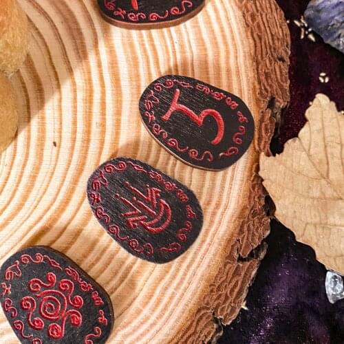 Witch Runes Set with Engraved Gypsy Symbol Fortune-telling Rune Gift