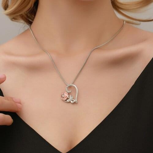 Hot Necklace Women Alloy Crystal Gold Silver Color Heart-Shaped Neck Chain New Fashion Hollow Out Rose Pendant Female Choker