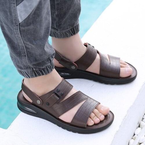 Men Leather Sandals Beach Shoes Casual Man Shoes Thick-soled Air Cushion Dual-use Breathable Non-slip Slippers Men Footwear