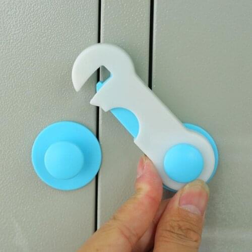 2Pcs Color Random Multifunctional security lock baby supplies baby safety lock double-sided adhesive Safe for Drawer Cabinet