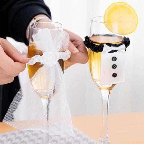 2PCS Wedding Decoration Marriage Bride And Groom Wine Cups Champagne Glasses Cup Party New Year Ornaments Gifts