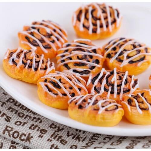 10pcs DIY Resin Fake Bread Food Miniature Flat Back Cabochon Flatback Embellishment Accessories For Dollhouse Decals