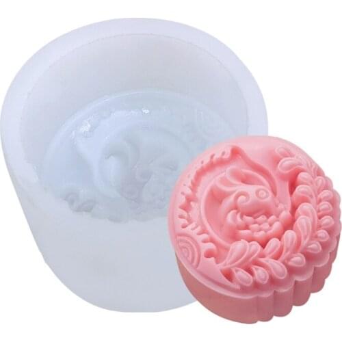 Chinese Style Snowy Mooncake Silicone Mold DIY Creative Mung Bean Pastry Heart Baking Mold Handmade Soap Mold for Childs