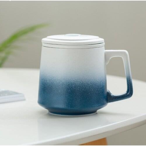 Exquisite blue gradient simple ceramic cup coffee cup with filter Japanese Mug large capacity water cup with cover