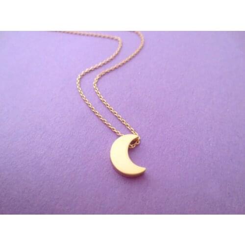 Cute Small Half Moon Necklace Simple Crescent Moon Necklace Little Galaxy Moon Necklaces for Ladies Girl charm pendant jewelry
