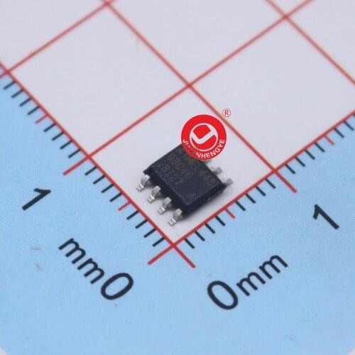 50PCL/LOT AT93C46-10SI-2.7 93C46 SOP-8 100%Original Free shipping