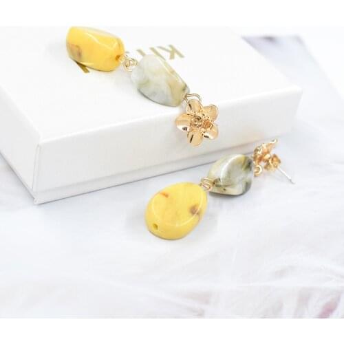 New Elegant Metal Flower Cute Dangle Earrings For Women Brincos Temperament Resin pendientes mujer Holiday Jewelry