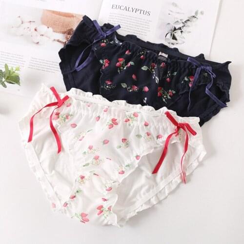 Sexy Strawberry Print Seamless Women Panties Middle Waist Cotton Cute Lovely Princess Style Girl Underwear Ruffle Female Breifs