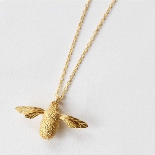 S925 Sterling Silver Necklace With Fashionable Bee Pendant New Clavicle Chain Cute Silver Jewelry For Charming Women Necklace