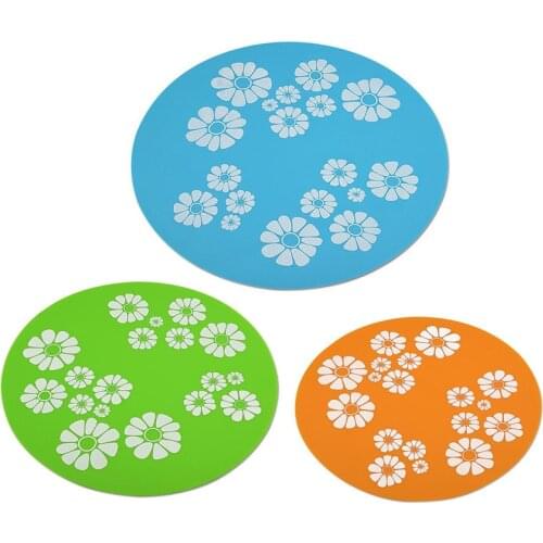 Pet Waterproof Silicone Floor Mat Cat Feeding Mat Cute Small Flower Round Pet Water Feeder Mat Dispenser Dog Accessories