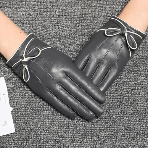 Womens autumn winter thicken warm genuine leather gloves ladys natural leather small bow slim winter driving glove R3466