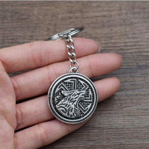 Slavic Wolf Kolovrat Amulet keychain Norse Viking Punk wild Animal Talisman keyring