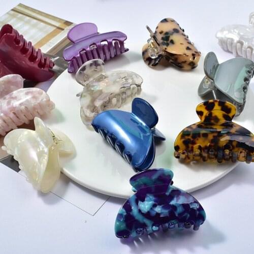 Acetate Solid Color Hair Clips for Women Chic Leopard Grain Hair Claw Hairgrips Classic Palace Hairpins Crab Hair Accessories