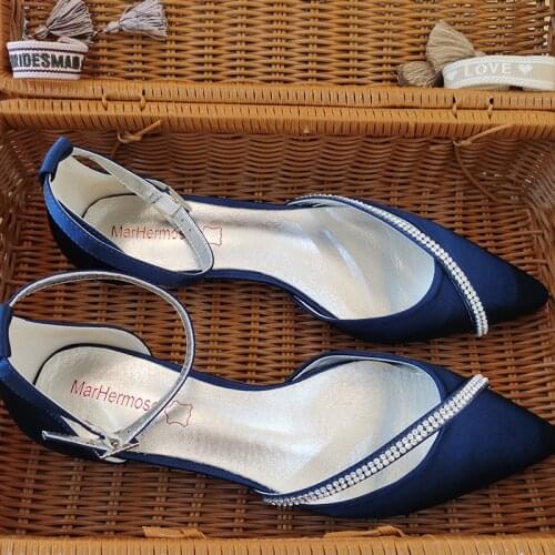 2021 New Comfort Women Shoes Pointed Toe Wedding Flats For Bride Ankle Buckle Strap Crystals Evening Party Flats DK-Blue Summer